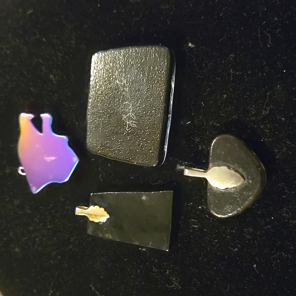 Colorful Pendant Set - Picture 2 of 6